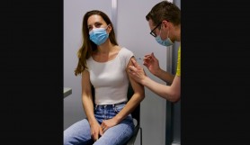 Kate Middleton, Ducesa de Cambridge, a primit prima sa doză de vaccin anti-Covid